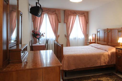 Stella D'Oro Hotel Marano Lagunare Phòng bức ảnh